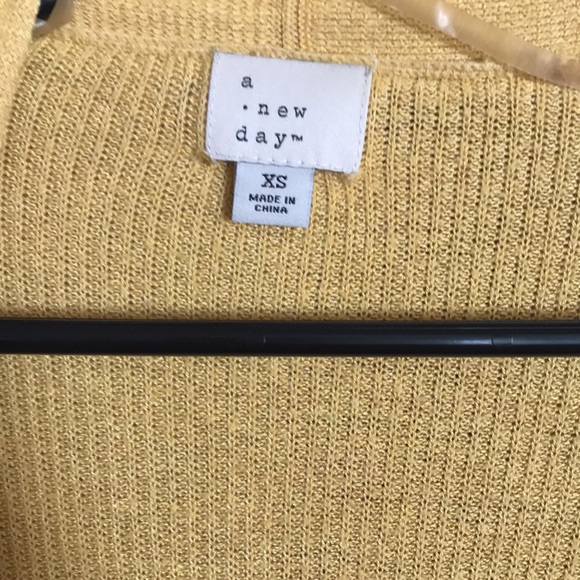 Yellow Cardigan - Picture 2 of 3